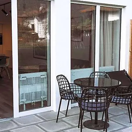 Lebeschlitters - Apartmenthaus Im Zillertal 3*