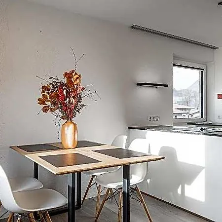 فندق Lebeschlitters - Apartmenthaus Im Zillertal 3*