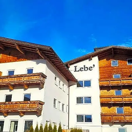 Lebeschlitters - Apartmenthaus Im Zillertal