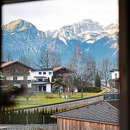 Lebeschlitters - Apartmenthaus Im Zillertal فونغيبيرغ