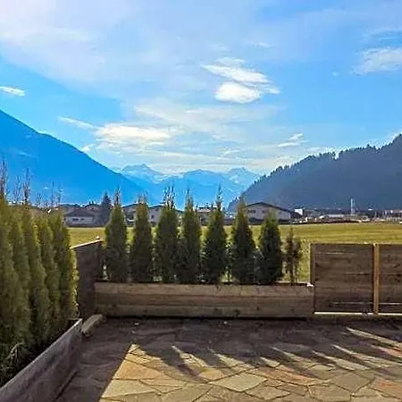 Lebeschlitters - Apartmenthaus Im Zillertal
