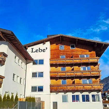Lebeschlitters - Apartmenthaus Im Zillertal فندق 3*